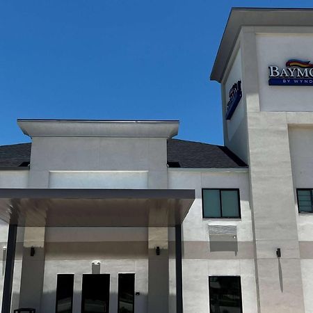 Baymont By Wyndham Freeport Texas Hotel Exterior foto